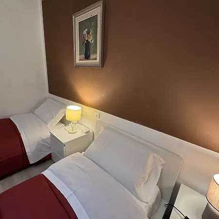 Friend's In * Venice